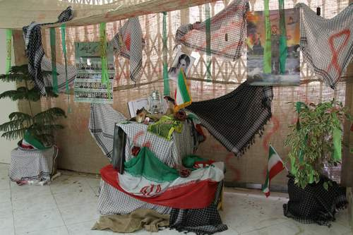 آذین بندی فضای واحد استانی به مناسبت آغاز هفته دفاع مقدس